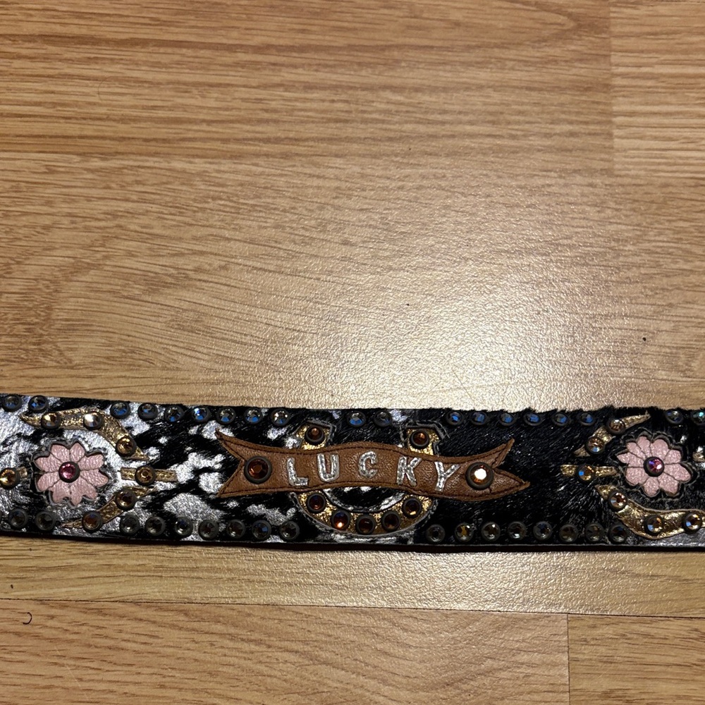 Kippys Black and Siver Belt with Pink Floral Accents - Picture 6 of 16